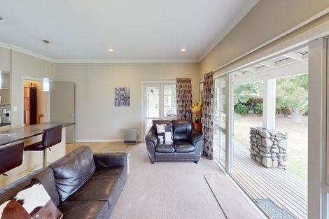 Photo of property in 22 Kebbell Terrace, Ohau, Levin, 5570