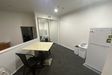 Photo of property in Terrace Garden Apartments, 2d/120 The Terrace, Wellington Central, Wellington, 6011
