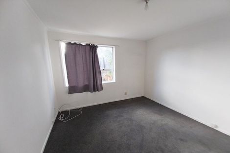Photo of property in 1/14 Vonnell Place, Birkdale, Auckland, 0626