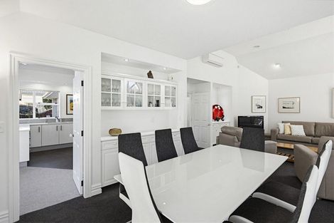 Photo of property in 1 Maple Lane, Waikanae, 5036