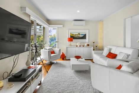 Photo of property in 110 Kuranui Street, Thames, 3500