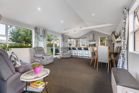 Photo of property in 5a High Street West, 4320