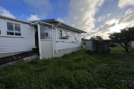 Photo of property in 25 Marewa Street, Te Atatu South, Auckland, 0610