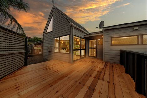 Photo of property in 179 Govett Avenue, Frankleigh Park, New Plymouth, 4310