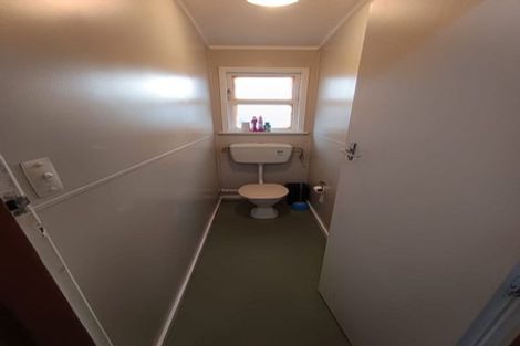 Photo of property in 2 Joseph Grove, Elderslea, Upper Hutt, 5018