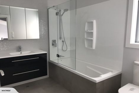 Photo of property in 121u3 Rongotai Road, Kilbirnie, Wellington, 6022