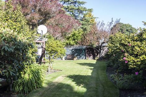 Photo of property in 76 Solomon Avenue, Redwood, Christchurch, 8051