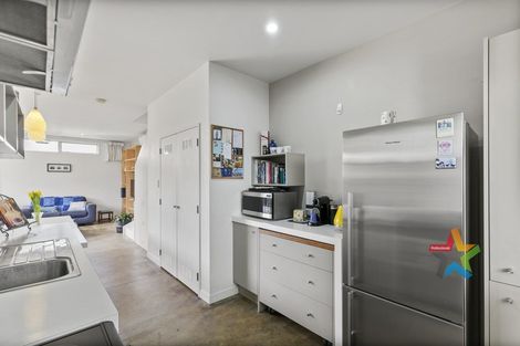 Photo of property in 139b The Parade, Island Bay, Wellington, 6023
