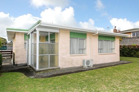 Photo of property in 3b Naumai Place, Spotswood, New Plymouth, 4310