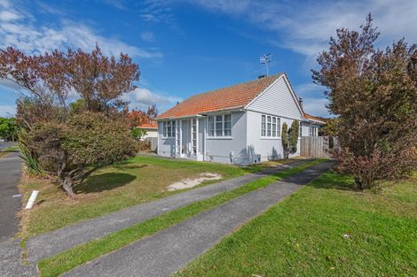 Photo of property in 32 Tweed Street, Roslyn, Dunedin, 9010
