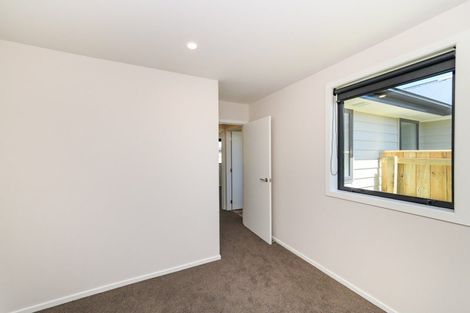 Photo of property in 2/68a Hedges Street, Sanson, 4817