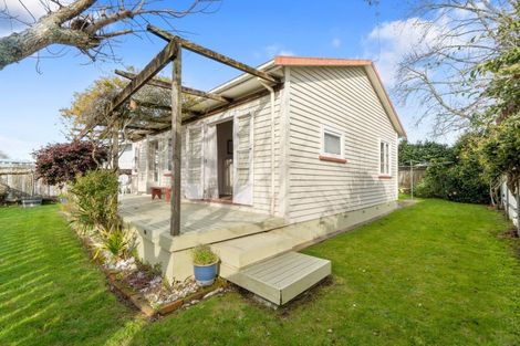 Photo of property in 46 Queen Street, Cambridge, 3434