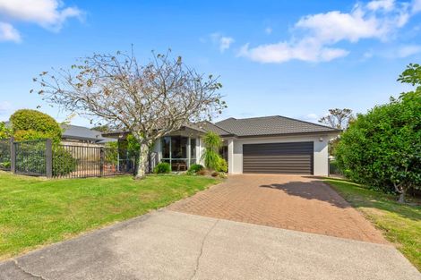 Photo of property in 23 Solander Drive, Welcome Bay, Tauranga, 3112