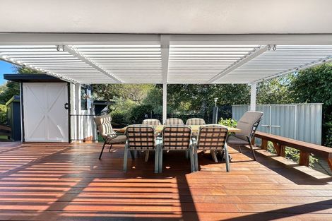 Photo of property in 11 Gibbs Place, Kinloch, Taupo, 3377
