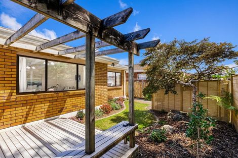 Photo of property in 1/65 Granville Drive, Massey, Auckland, 0614