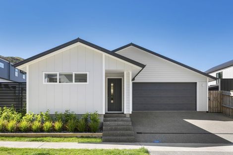 Photo of property in 23 Porokaiwhiri Street, Crofton Downs, Wellington, 6035