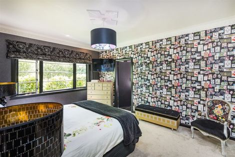 Photo of property in 15 Ake Ake Avenue, Hokowhitu, Palmerston North, 4410