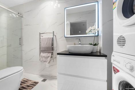 Photo of property in 45 Makora Road, Massey, Auckland, 0614