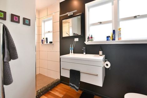 Photo of property in 7 Norfolk Road, Stanmore Bay, Whangaparaoa, 0932