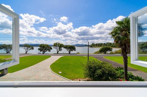 Photo of property in 294 Beach Road, Onerahi, Whangarei, 0110
