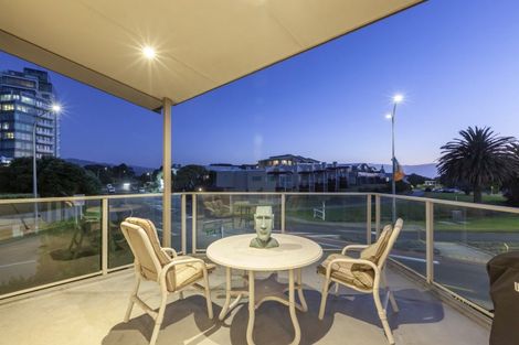 Photo of property in 3 Golf Road, Paraparaumu Beach, Paraparaumu, 5032