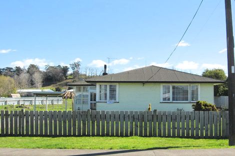 Photo of property in 9 Mcgreevy Street, Waipawa, 4210