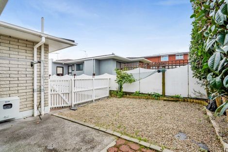 Photo of property in 80 Tukapa Street, Westown, New Plymouth, 4310