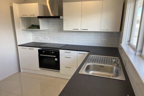 Photo of property in 31 Hillary Crescent, Maraenui, Napier, 4110