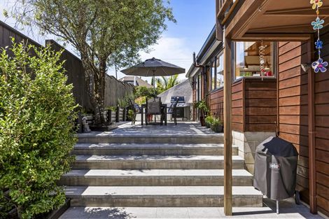 Photo of property in 98 Bleakhouse Road, Howick, Auckland, 2014