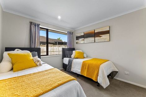 Photo of property in 230 Harbourside Drive, Karaka, Papakura, 2113