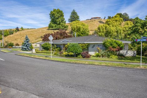 Photo of property in 62 Ngarimu Crescent, Taradale, Napier, 4112