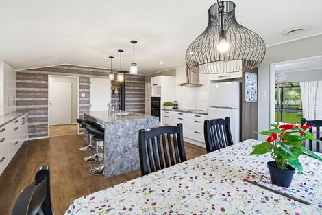 Photo of property in 4 Pollen Street, Woodville, 4920