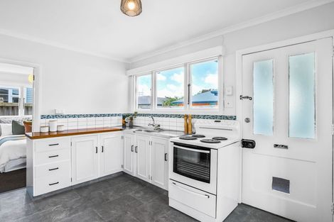 Photo of property in 12 Wellington Street, Phillipstown, Christchurch, 8011