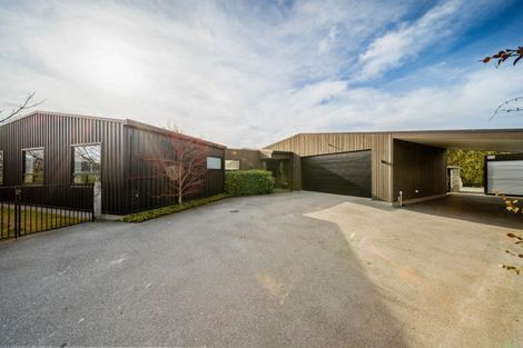 Photo of property in 13 Eden Close, Wanaka, 9305
