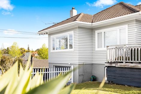 Photo of property in 41 Parker Avenue, New Lynn, Auckland, 0600