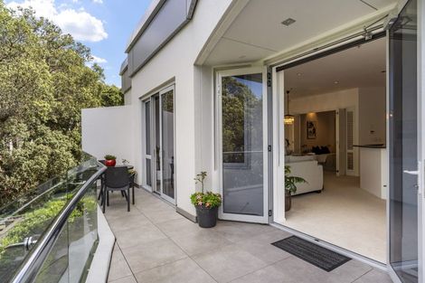 Photo of property in 1/7 The Promenade, Takapuna, Auckland, 0622