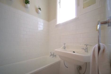 Photo of property in 991 Parewanui Road, Parewanui, Bulls, 4894