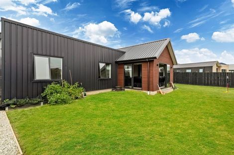 Photo of property in 24 Mount Nicholas Avenue, Wanaka, 9305