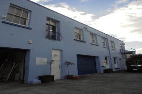 Photo of property in 2u2 King Street, Mount Cook, Wellington, 6021