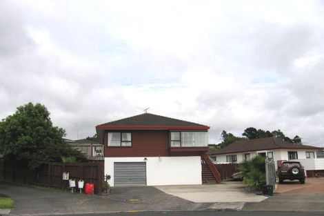 Photo of property in 13 Sevilla Place, Unsworth Heights, Auckland, 0632
