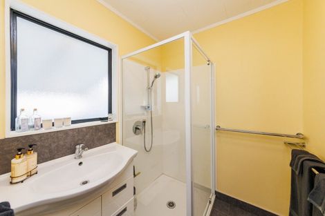 Photo of property in 91 Benmore Avenue, Cloverlea, Palmerston North, 4412