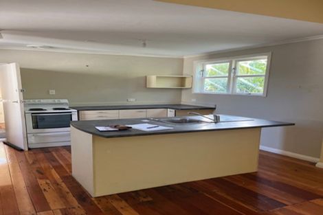 Photo of property in 28 Colombo Street, Hokowhitu, Palmerston North, 4410