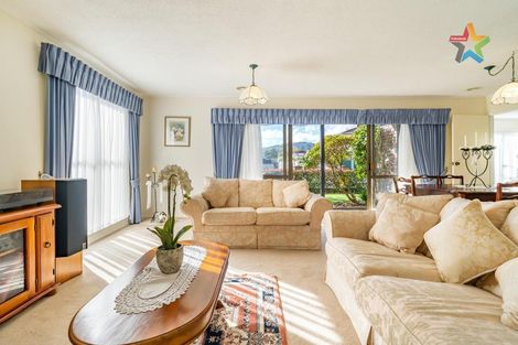 Photo of property in 22 Waddington Drive, Naenae, Lower Hutt, 5011