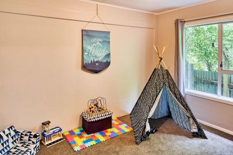 Photo of property in 72 Hair Street, Wainuiomata, Lower Hutt, 5014