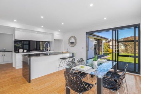 Photo of property in 5 Urihia Street, Marshland, Christchurch, 8083