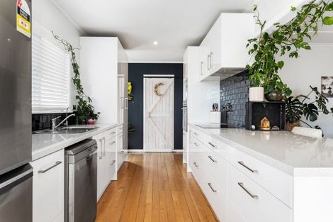 Photo of property in 71 Henderson Street, Whakatane, 3120