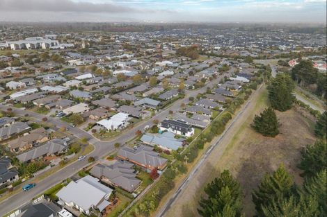 Photo of property in 5 Reka Street, Parklands, Christchurch, 8083