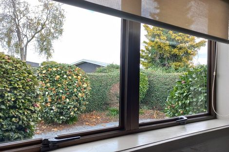 Photo of property in 7 Kathleen Place, Rainbow Point, Taupo, 3330