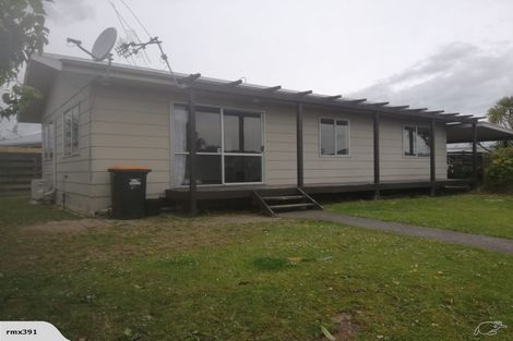 Photo of property in 20 Hilton Grove, Kelvin Grove, Palmerston North, 4414