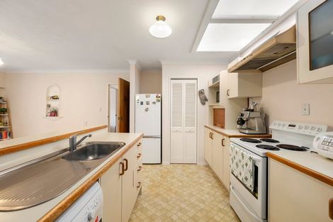 Photo of property in 282b Main Road, Tawa, Wellington, 5028